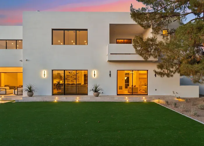 Elite Retreat Holiday home *