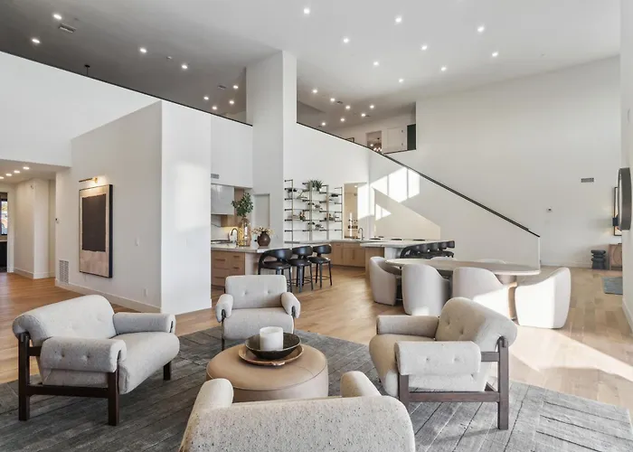 Elite Retreat Holiday home